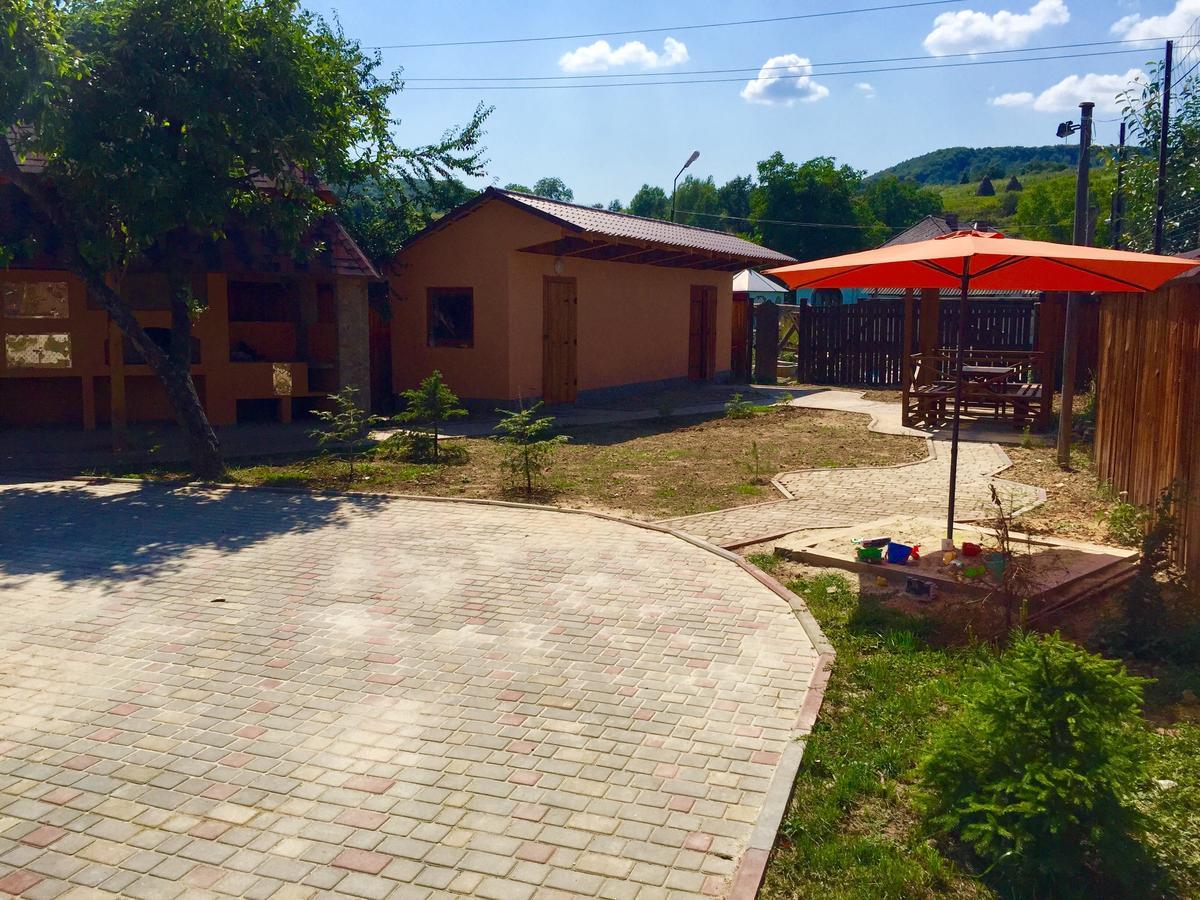 Minihotel Zolotoe Runo Ploskoye Esterno foto