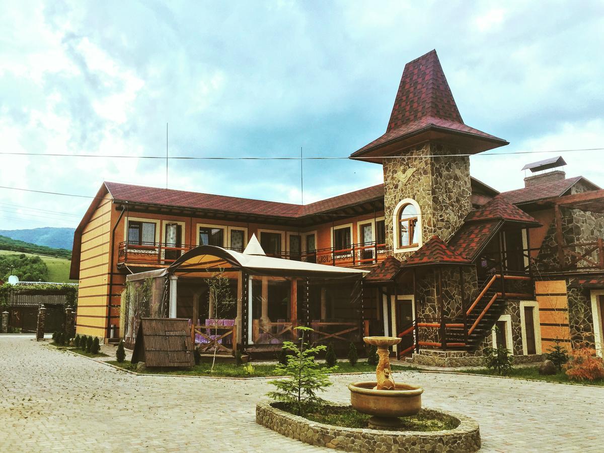 Minihotel Zolotoe Runo Ploskoye Esterno foto